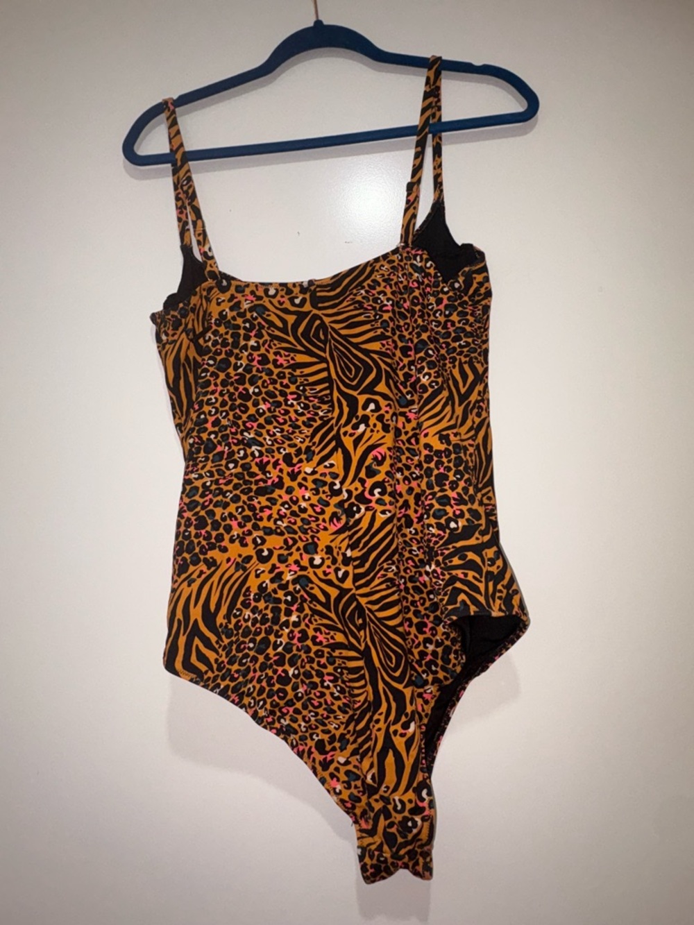 Fashion Nova Animal Print One-Piece Swimsuit in Mustard and Black - Never worn